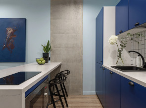 Квapтиpa-cтудия AZURЕ LIGНТ