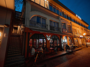 Апартаменты 10 минут до моря вид на набережную