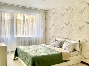 Апартаменты Апрель на ул. Великанова