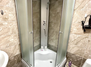 Апартаменты FSF Двухкомнатные (24 этаж) с Кофемашиной и Массажером