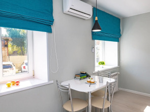 Апартаменты TopHouse на Авраменко 17, 3