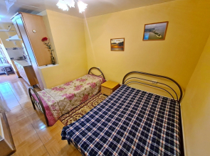 Studiya Na Plyazhe S Kukhney 147/2 Flat