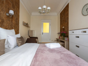 Апартаменты Улучшенные апартаменты с видом на город