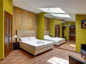 Отель Рандеву