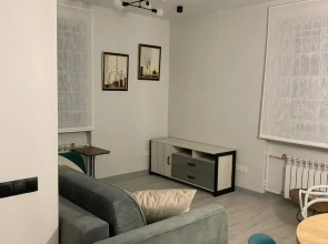 Квартира 2-комнатная уютная в центре в дизайнерском исполнении