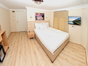 Отель Le Safran Palace