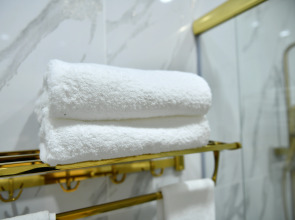 Отель QUT Hotel