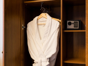 Отель Елисеевский