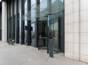 Квартира 2 K Рядом с Белорусским Вокзалом и Метро с Дизайнерским Ремонтом