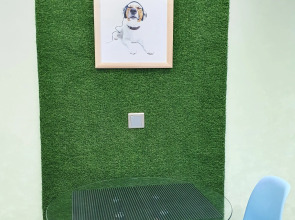 Квартира-студия новая в самом центре города с дизайнерским ремонтом