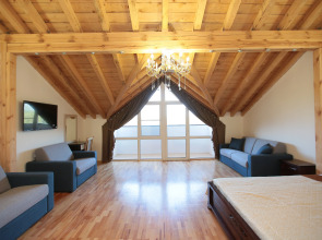 Отель Киараз Арена