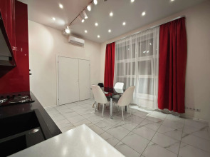 4 Apartments