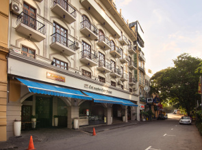 Oak Ray Colombo City Hotel