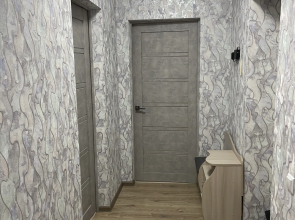 Квартира Двухкомнатная. Ворошилова 8а. 2 этаж