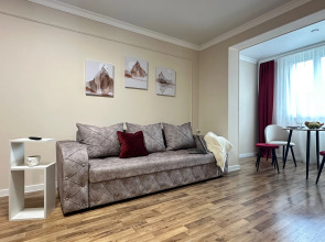 Апартаменты Леонова