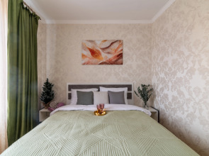 Квартира Двухкомнатная квартира у метро Минская, Парк Победы