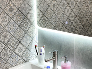 Апартаменты-студия 30 кв.м. с кроватью и балконом, с 3 по 6 этаж