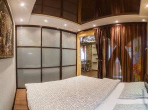 Апартаменты Адоратского