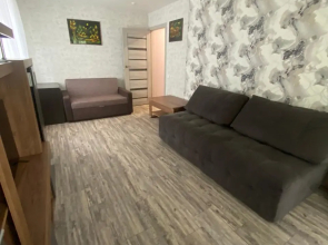 2-K. Kvartira V Yuzhnom Rayone Apartments