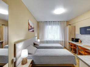 Апартаменты Улучшенная Студия Лотос Светлый Дом