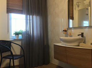 Квартира 2-х комнатная в тихом центре Калининграда с открытой террасой и видом на Кафедральный собор