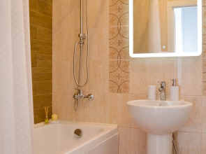 Квартира у Визус Центра