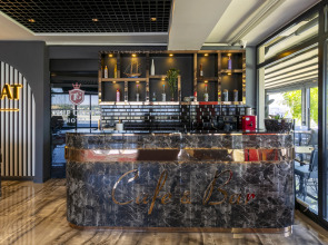 The Great Airport Hotel