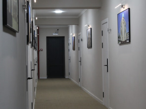 Отель Shosh Modern