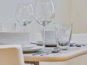 Апартаменты На Комендантском 28