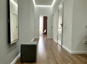 Квартира Сканди на Абая 164/10