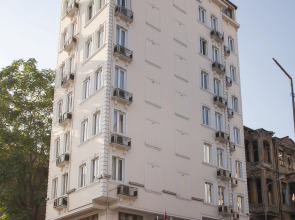 Отель Grand Liza