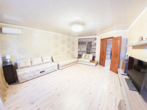 Апартаменты на Мичурина 19/27