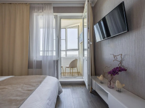 Апартаменты Квартира с видом на Волгу. ул.Карла Маркса 62. м.Стрелка. Сова-Дом