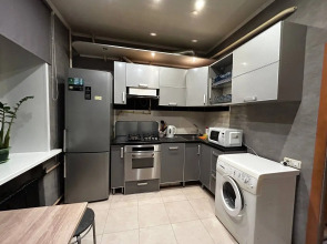 Апартаменты Двухкомнатная квартира на ул.Свердлова д.98