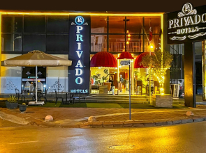 Privado Hotels