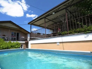 Lion Guest House