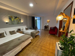 Отель Moda Suit