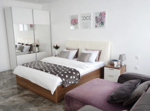 Апартаменты LUXE Рабоче-Крестьянская 7