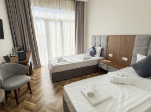 Отель Грейс Бриз