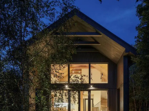 Strawberry Fields Private house