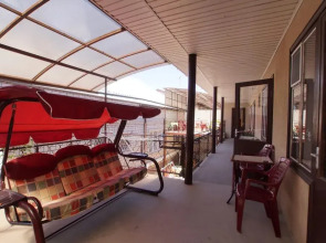 Anafoliya Guest House