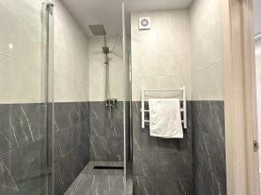 Апартаменты Квартира с шикарным панорамным видом на бухту Патрокл в ЖК Аякс