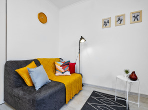 Great view 2-rooms Apartment 2 Min Walk to Raykin Plaza 2