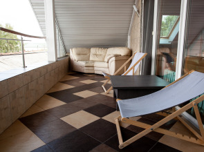 Апартаменты Ярославль, Революционная