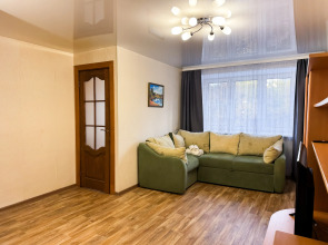 Квартира 2-комнатная на Карла Маркса 9