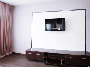 Квартира с балконом на Сурикова 17