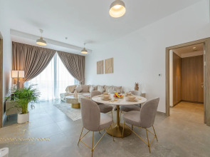 Апартаменты Marco Polo Fancy Marina Getaway With Mesmerizing Views