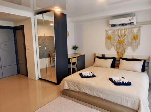 Komfortnaya Studiya S Prekrasnym Vidom Na Prirodu Flat