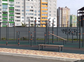 Апартаменты на Горбатова 22