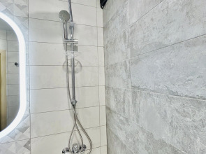 Квартира Двухкомнатная возле Парка Победы